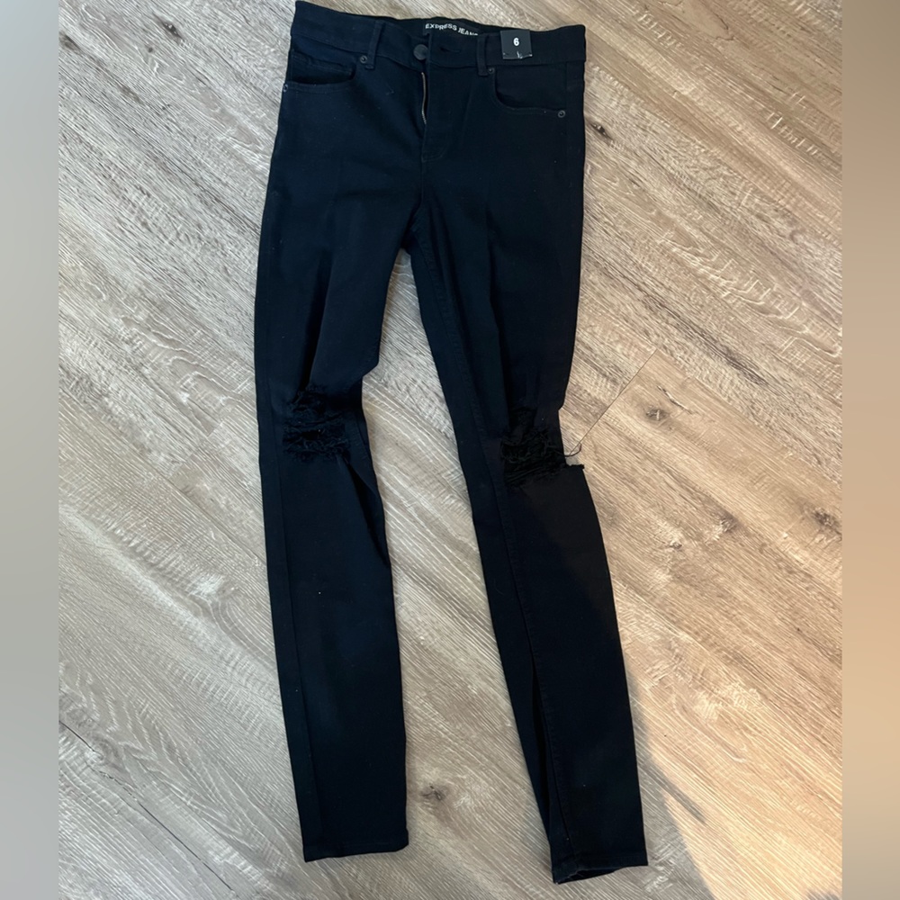 Express Black Distressed Jeans, Size 6